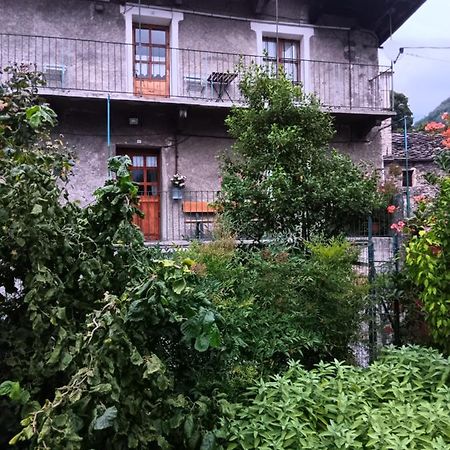 La Casa Antica Panzió Pont-Saint-Martin Kültér fotó